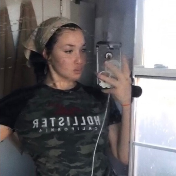 Meet your Posher, Tianna - Picture 1 of 1